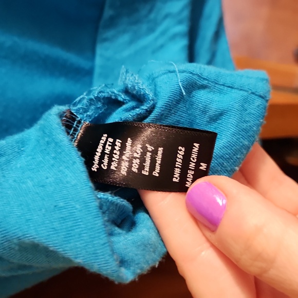 Woman's dressy sequined shirt by Love Rocks, size medium, Teal, gently worn - Picture 4 of 5